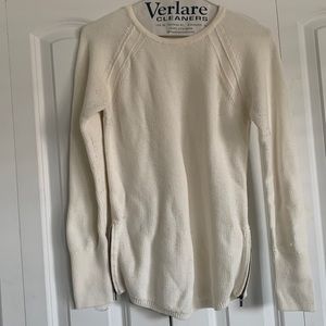 Off white cotton Athleta sweater
